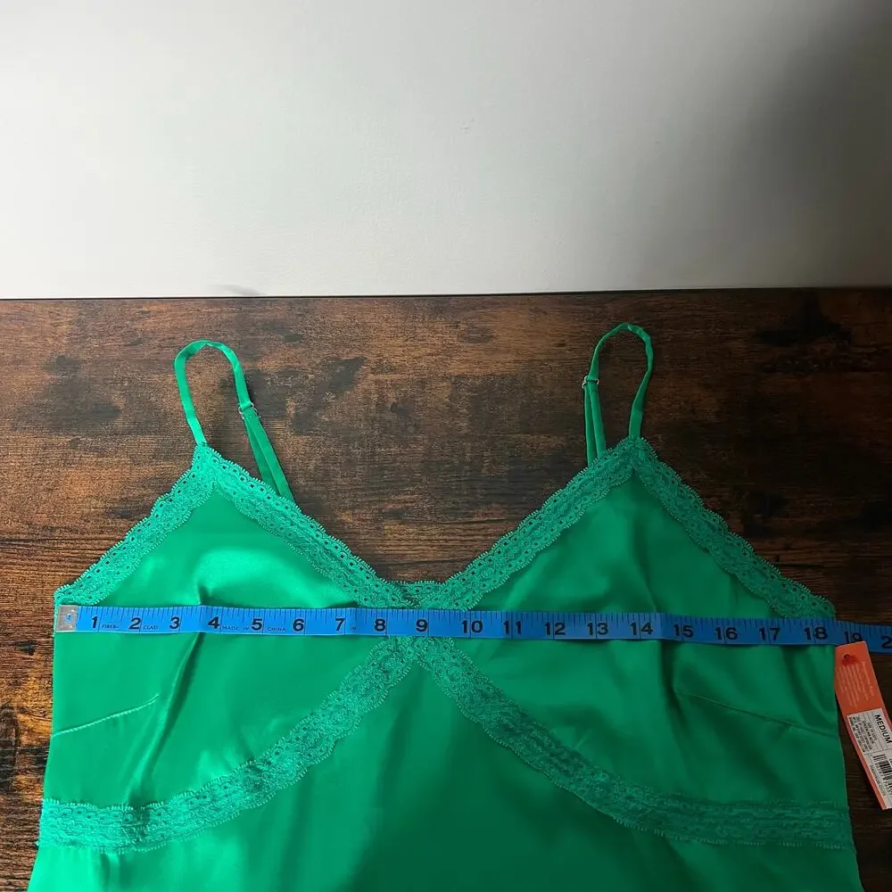 Women's Kelly Green Satin Nightgown Lace Trim Babydoll Sz M Fairy Y2K Jewel Tone